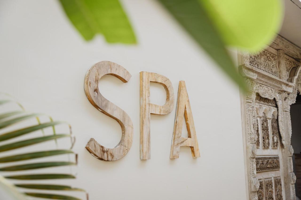 Indiana Kenanga Boutique Hotel & Spa Lembongan Kültér fotó